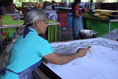 Matale Batik Factory  | achinilankatravels.com