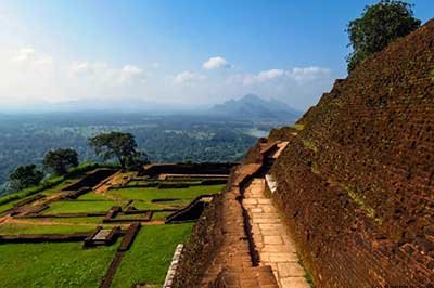 Sigiriya Rock  | achinilankatravels.com